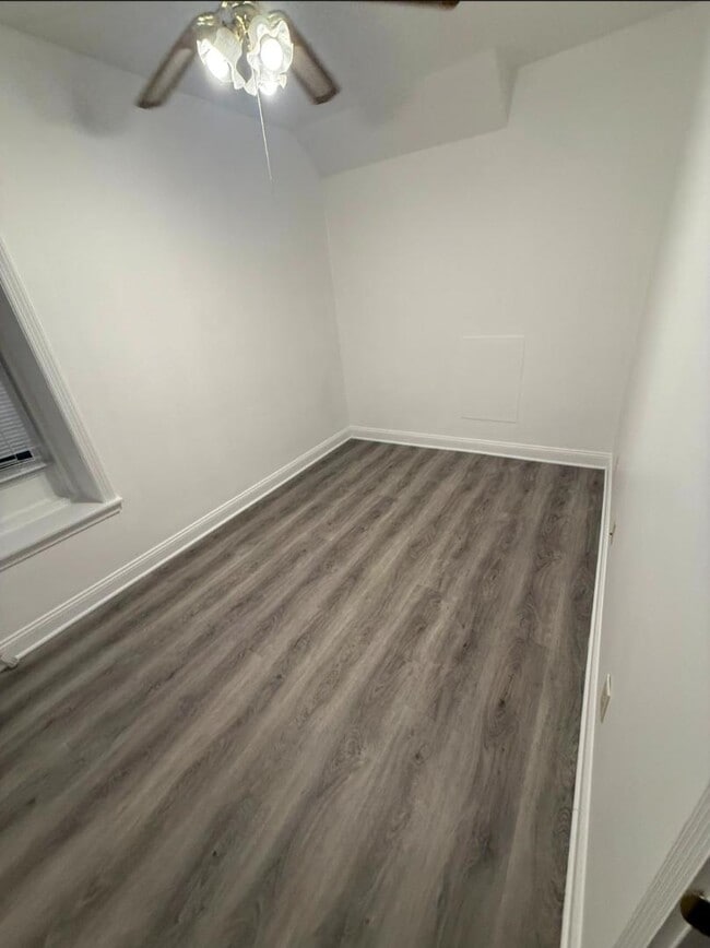 Photo - 318 Liberty St