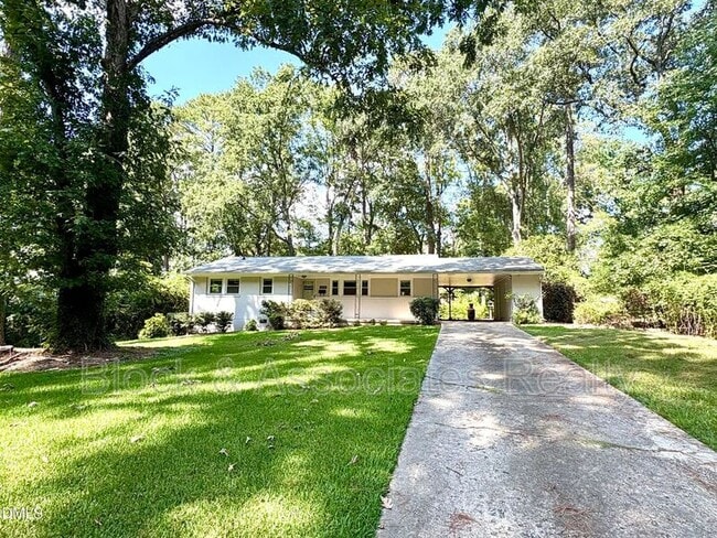 Building Photo - 408 Marjorie Dr