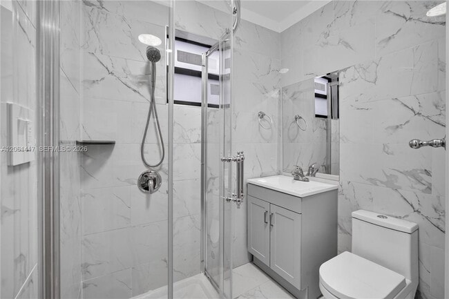 Photo - 1011 NW 30th Ct Unit 2