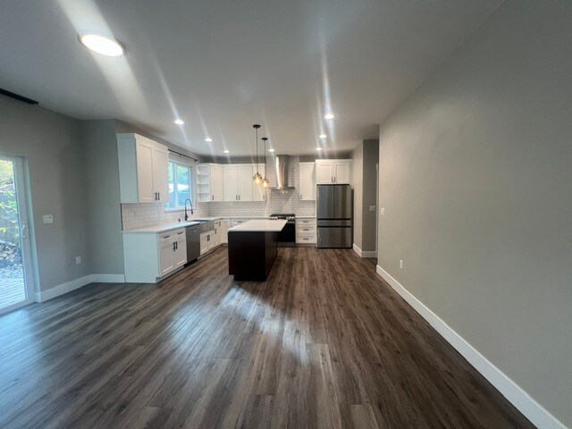 431 N Bethel Pl
