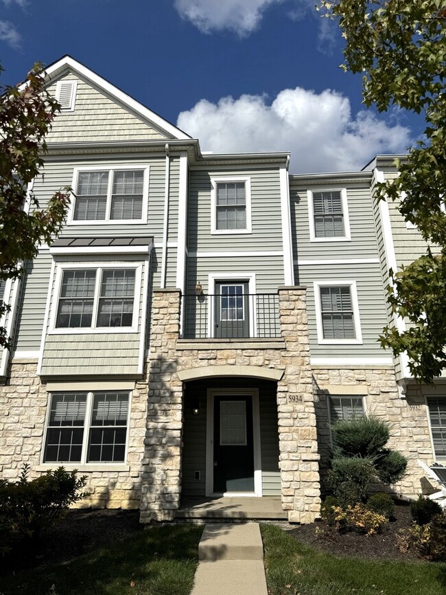 3 Story Condo in Dublin! - 3 Story Condo in Dublin!