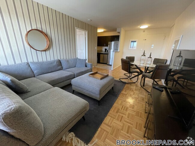 Building Photo - 185 Freeman St Unit 838 Rental