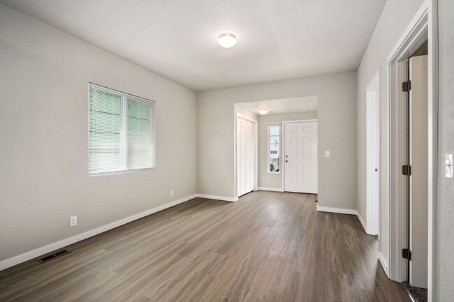 Photo - Recently Remodeled 3 Bedroom Home in Everett!