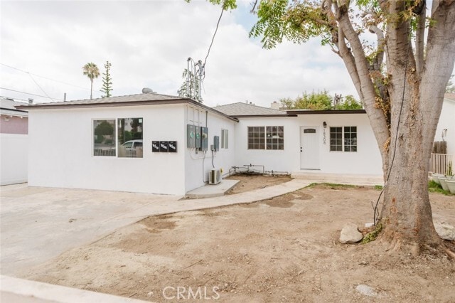 Photo - 18306 Gresham St