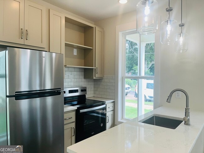 Photo - 107 Gardenia Ln