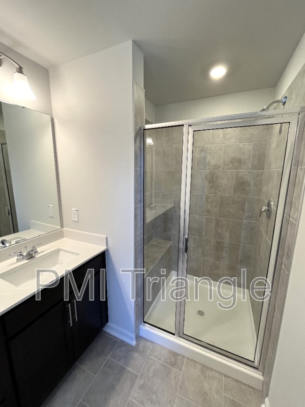 Photo - 1615 Singing Bird Trl