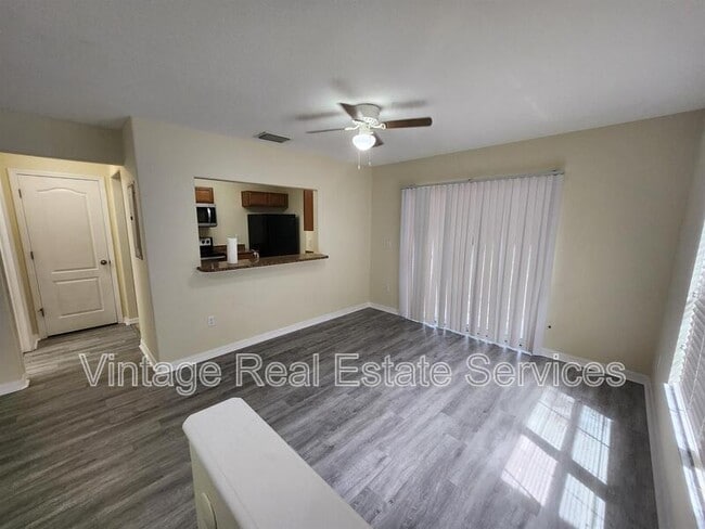 Photo - 10932 Keys Gate Dr