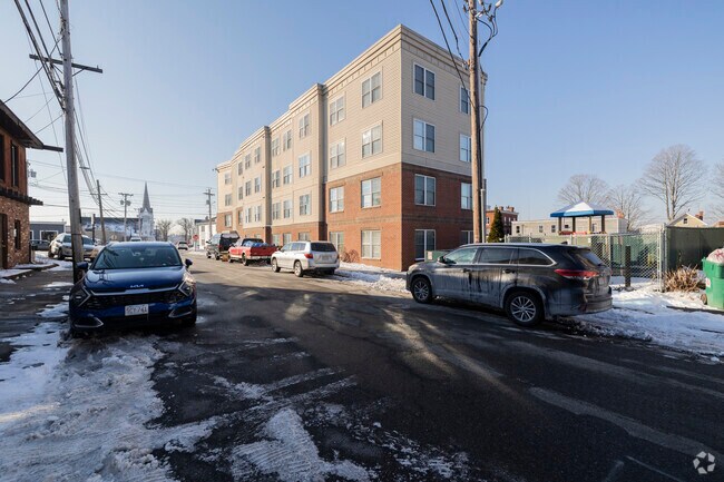 Alternate View - Auburn Apartments