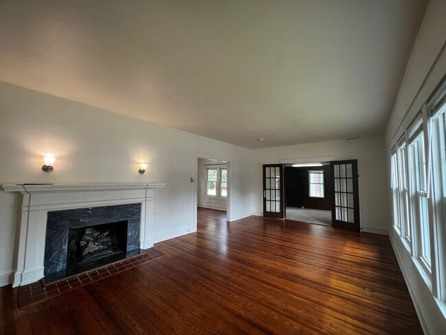 Photo - Beautiful 4 Bedroom 1.5 Bath in Marietta !