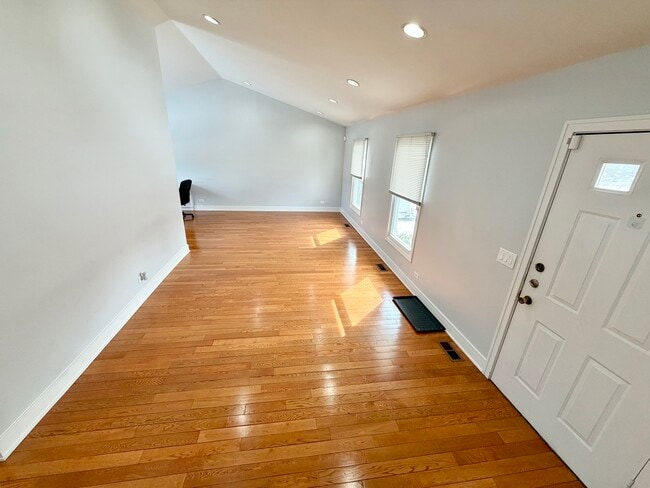 Photo - 213 Vintage Ln