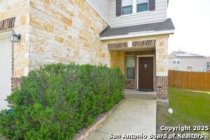 Photo - 5527 Castle Brook Dr