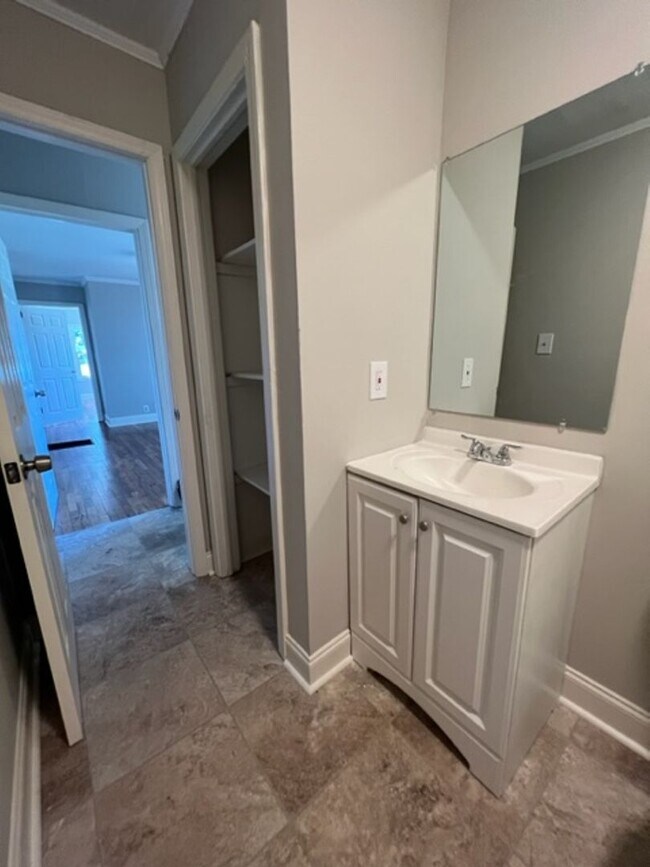 Low Maintenance & Very Affordable Living, Rental House Rental in