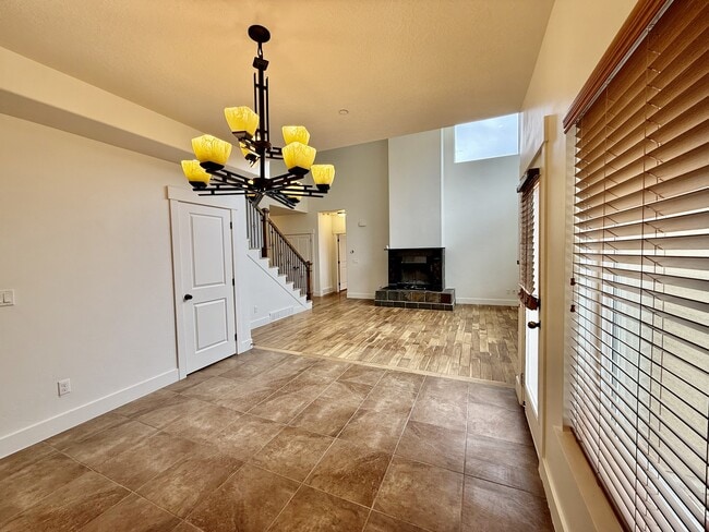6577 W Valhalla Cir