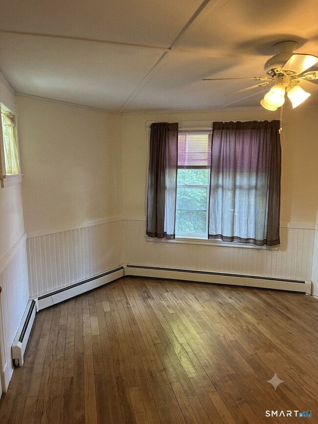 Photo - 22 Grove St Unit 2