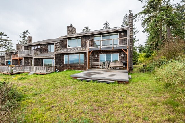 Photo - 3 Bedroom Condo on West Beach Bluffs