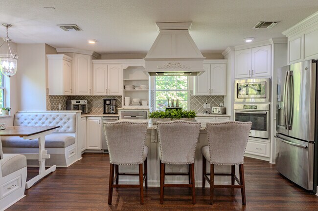 Photo - 33721 Spring Dr