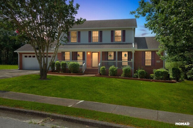 Charming 4BR House in Huntsville - Charming 4BR House in Huntsville