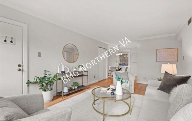 Photo - 2509 Arlington Blvd