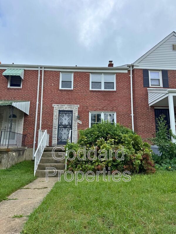 Building Photo - 1357 E Northern Pkwy Rental