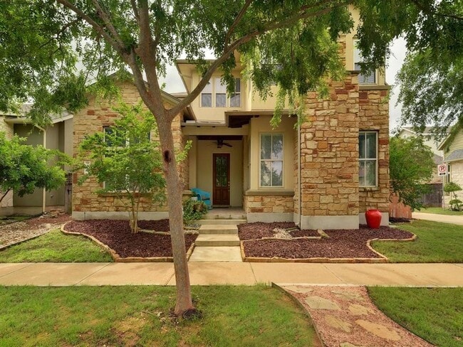 Building Photo - Large Home in Mueller! Available for October!
