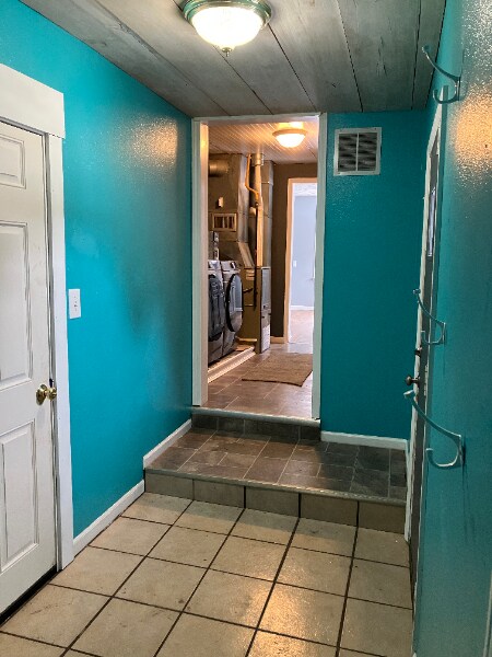 Photo - 2584 Weber Rd