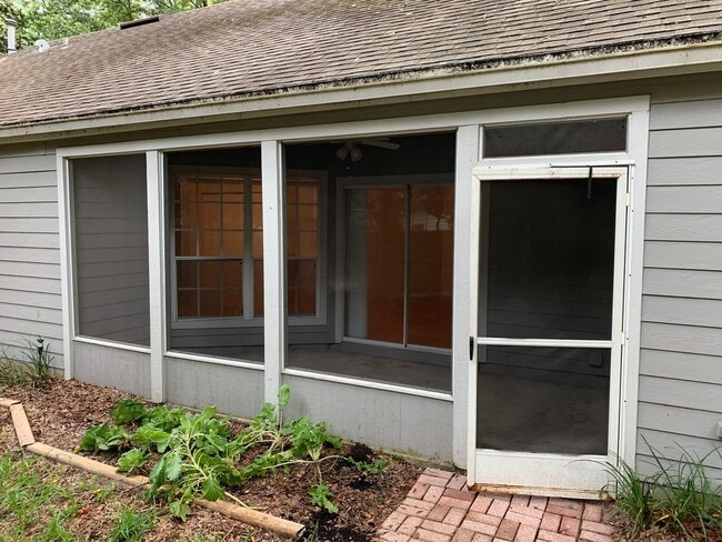 Photo - Sutherland Crossing