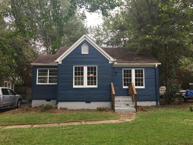 Photo - 475 E Ridgeway St
