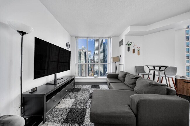 208 Queens Quay W Unit SI ID1388907P