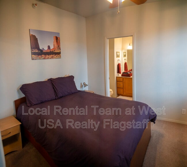 Photo - 2439 W Silverton Dr