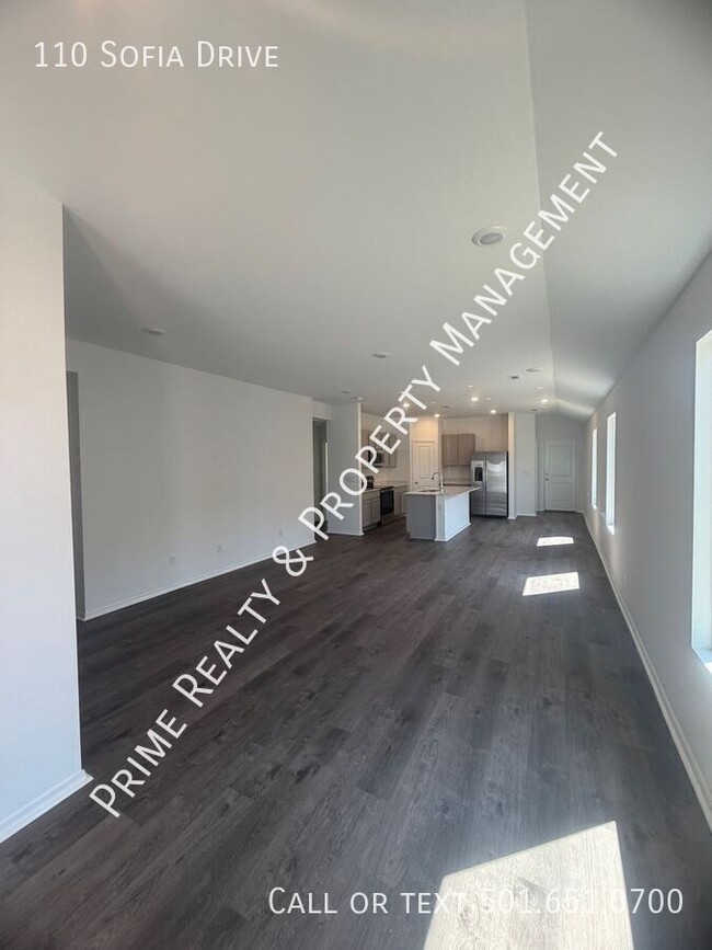 Photo - 110 Sofia Dr