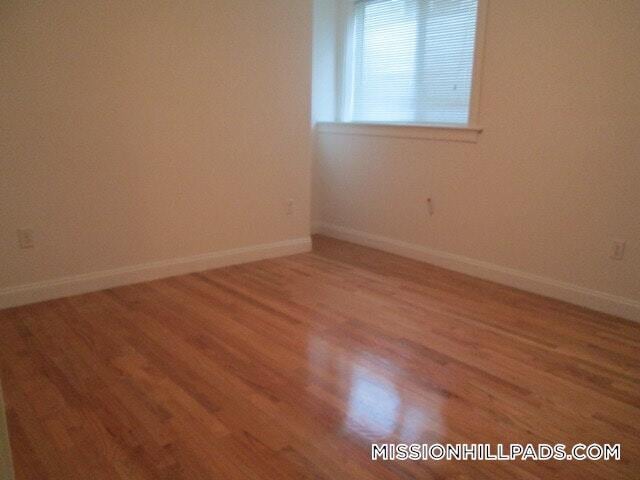Photo - 2957 Washington St Unit 1