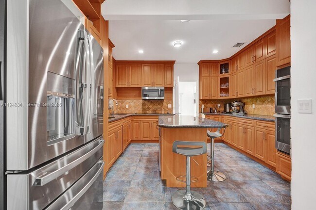 Photo - 3757 Prairie Ave