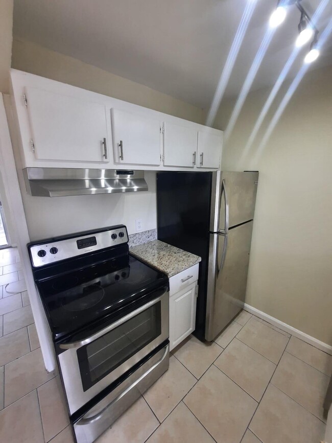 Building Photo - 1500 N Congress Ave Unit A205