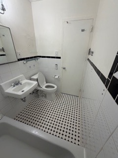 Building Photo - 1121 Arlington Blvd Unit 1121