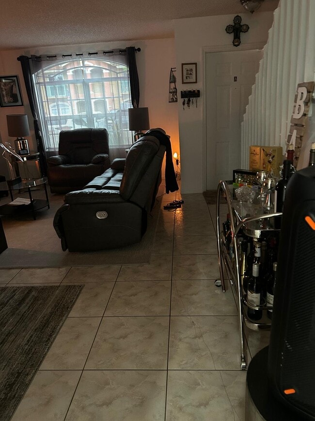 Photo - 7055 NW 173rd Dr