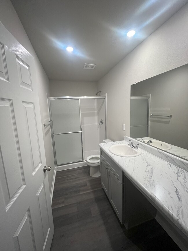 Photo - 2396 E Illinois Aly