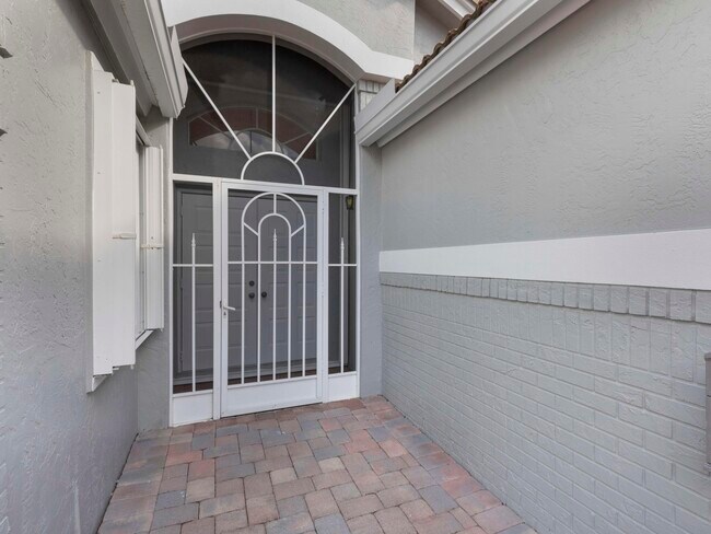 Photo - 9734 Harbour Lake Cir