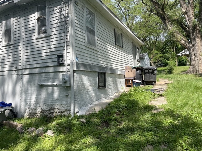 Photo - 5920 N 34th St
