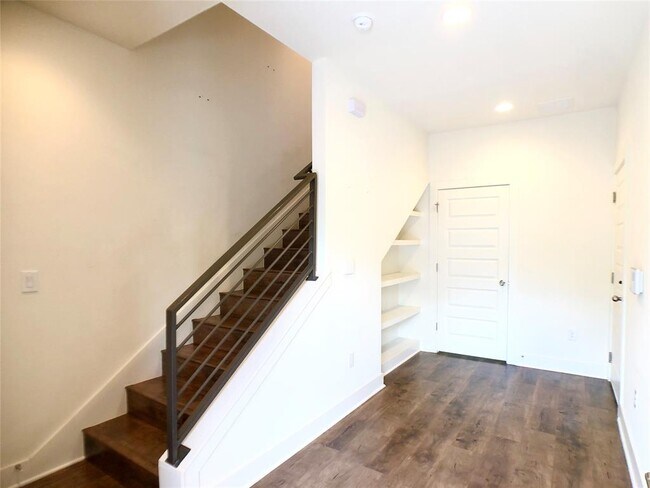 Photo - 3007 E 12th St