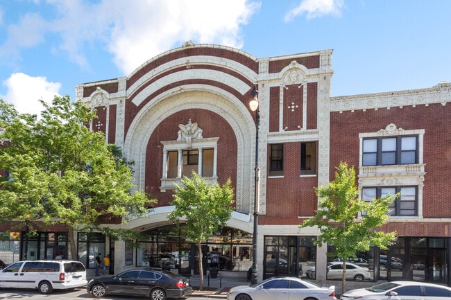 Building Photo - 1625 W Howard St Unit 314 Rental