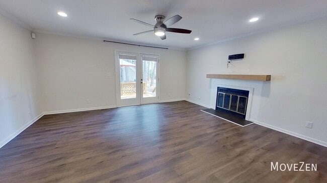 Photo - 5622 Darrow Dr
