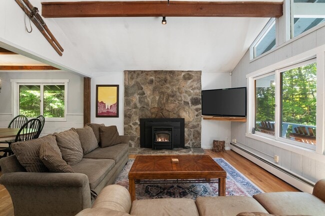 Building Photo - 35 Strattonwald Rd Rental