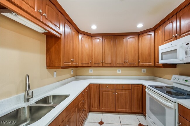 Photo - 16295 Mintra Ct