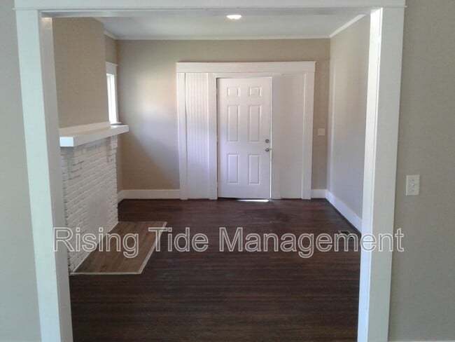 Photo - 6612 Division Ave