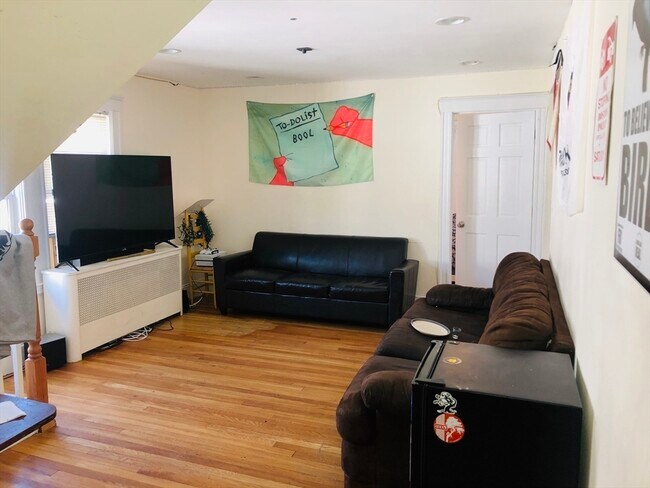 Photo - 18 Stockwell St