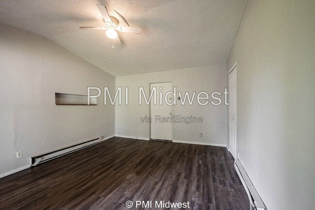 Photo - 133 Pratt St Unit 1