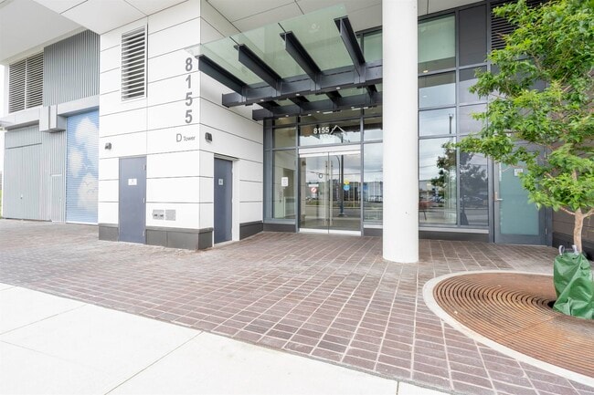 Photo - 8155 Capstan Way Unité 605