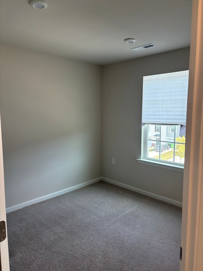 Photo - 6621 Pathfinder Way