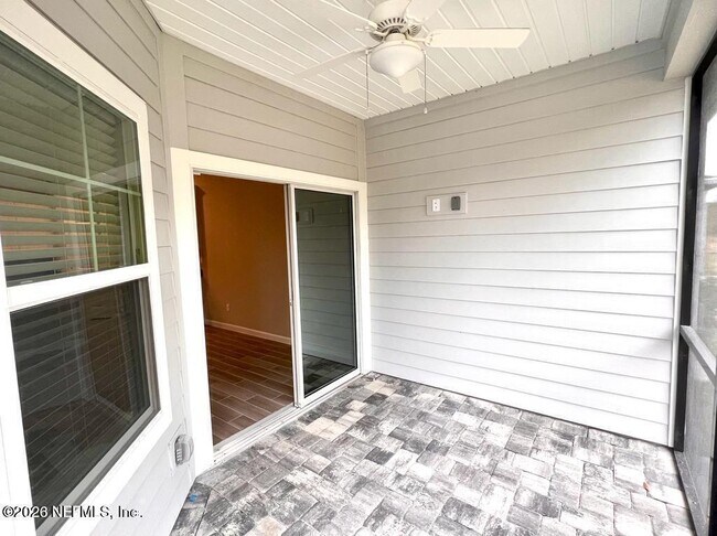 Photo - 410 Boracay Cir