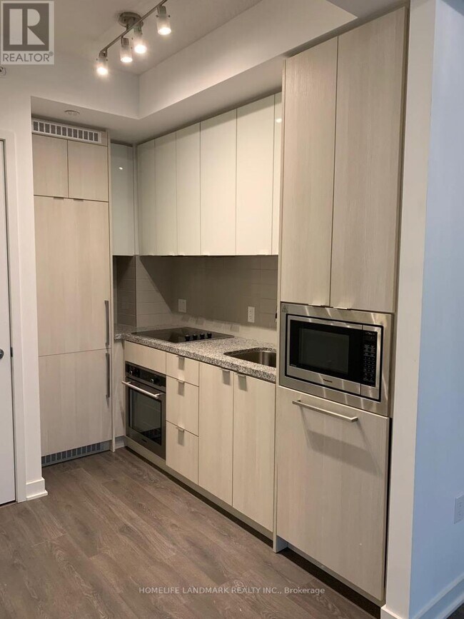 Photo - 125 Blue Jays Way Unité 2307